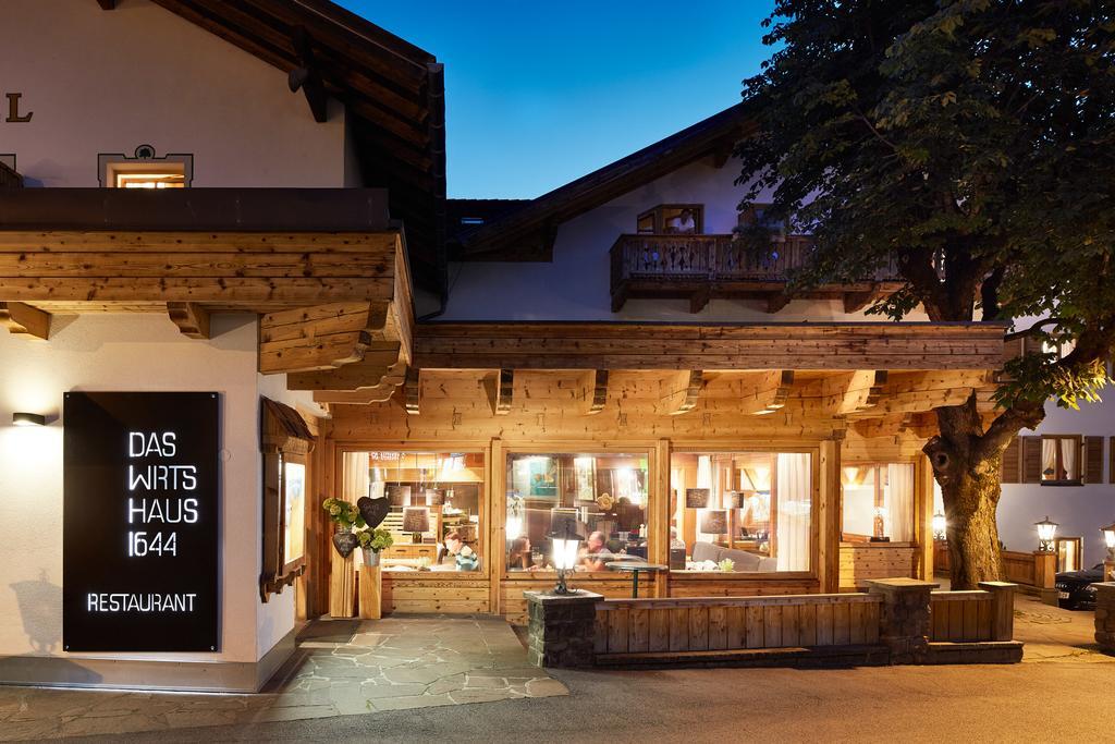 Der Gruene Baum Mountain Boutique Hotel Ehrwald Exterior photo