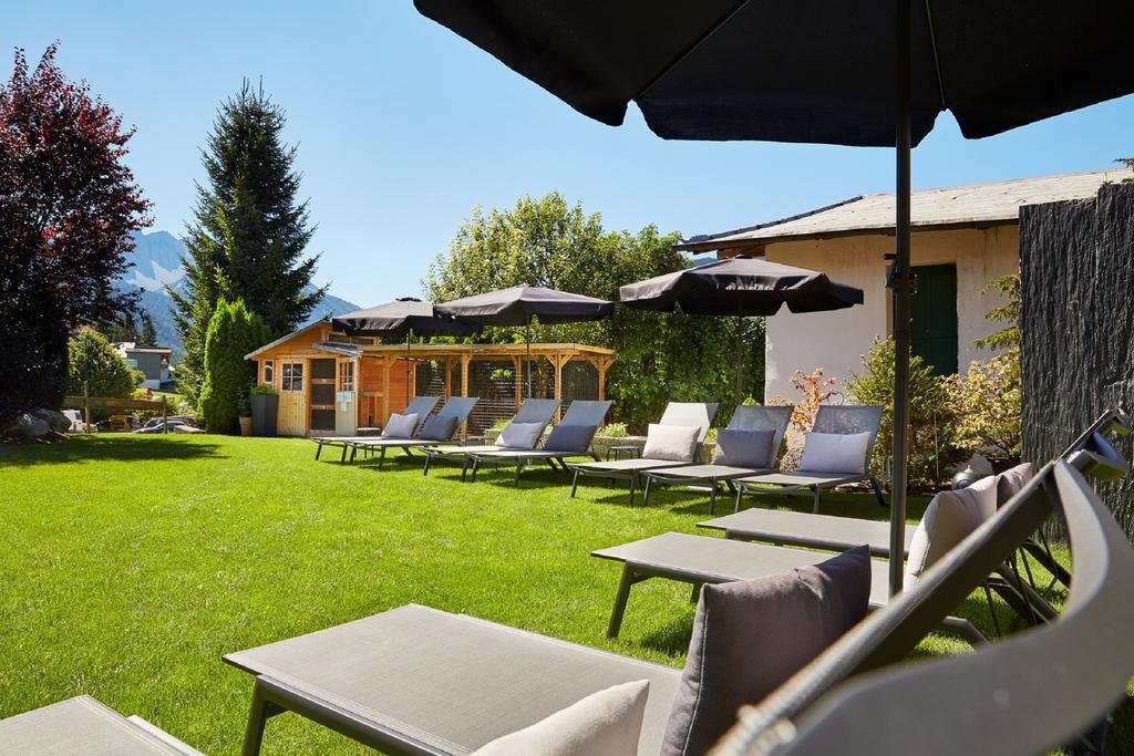 Der Gruene Baum Mountain Boutique Hotel Ehrwald Exterior photo